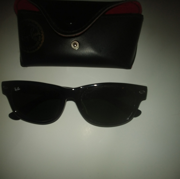 Raybans - Picture 3 of 5